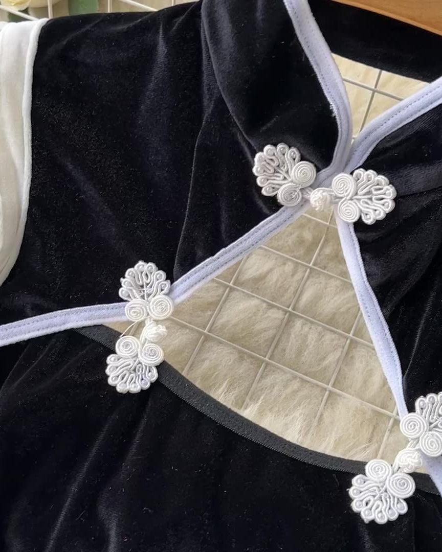 Crave-Worthy Corset Lingerie